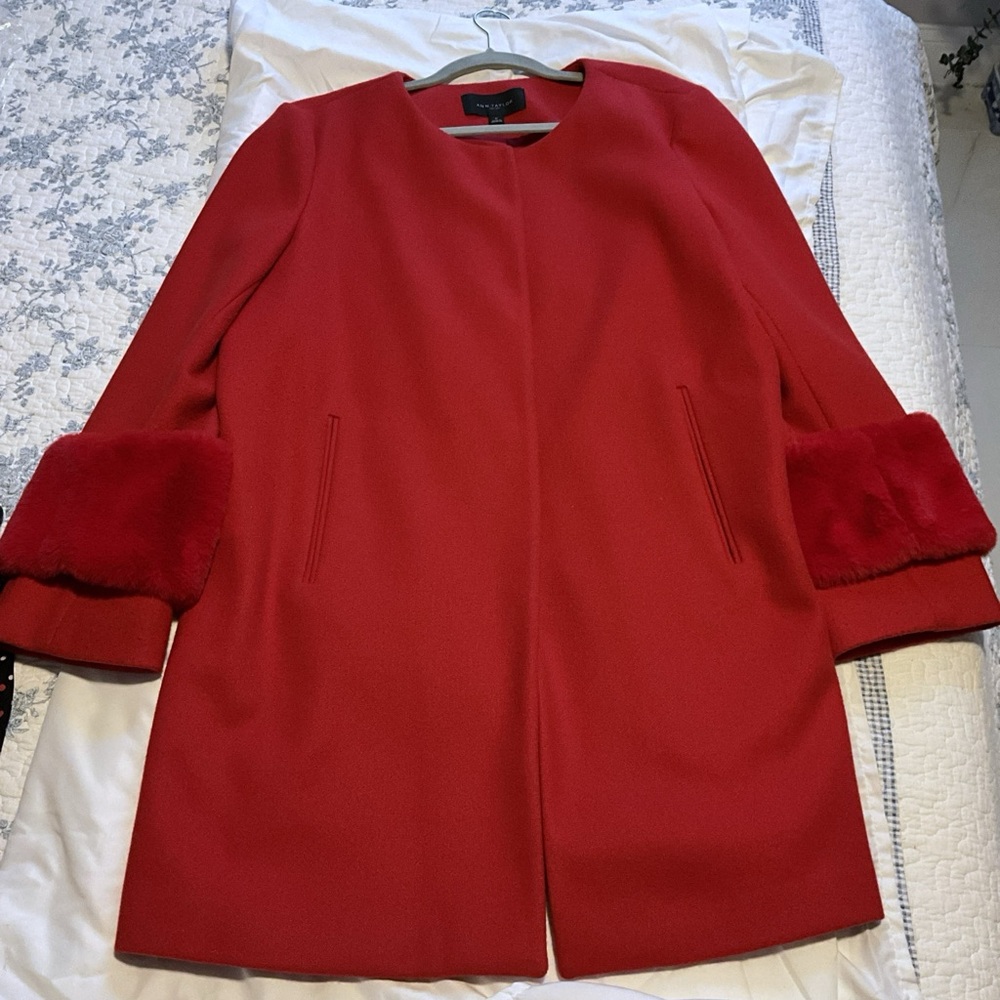 Ann Taylor Red Cape with Textured Fabric and Three Quarter Sleeves